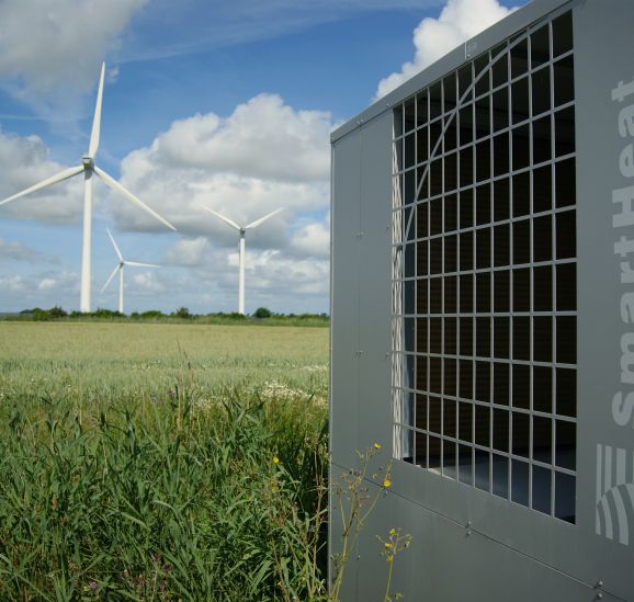 aero plus 176 vor Windmühlen